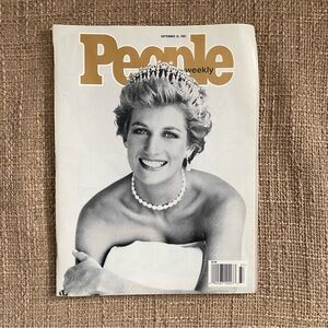 Vintage 1997 People magazine featuring Princess Diana cover